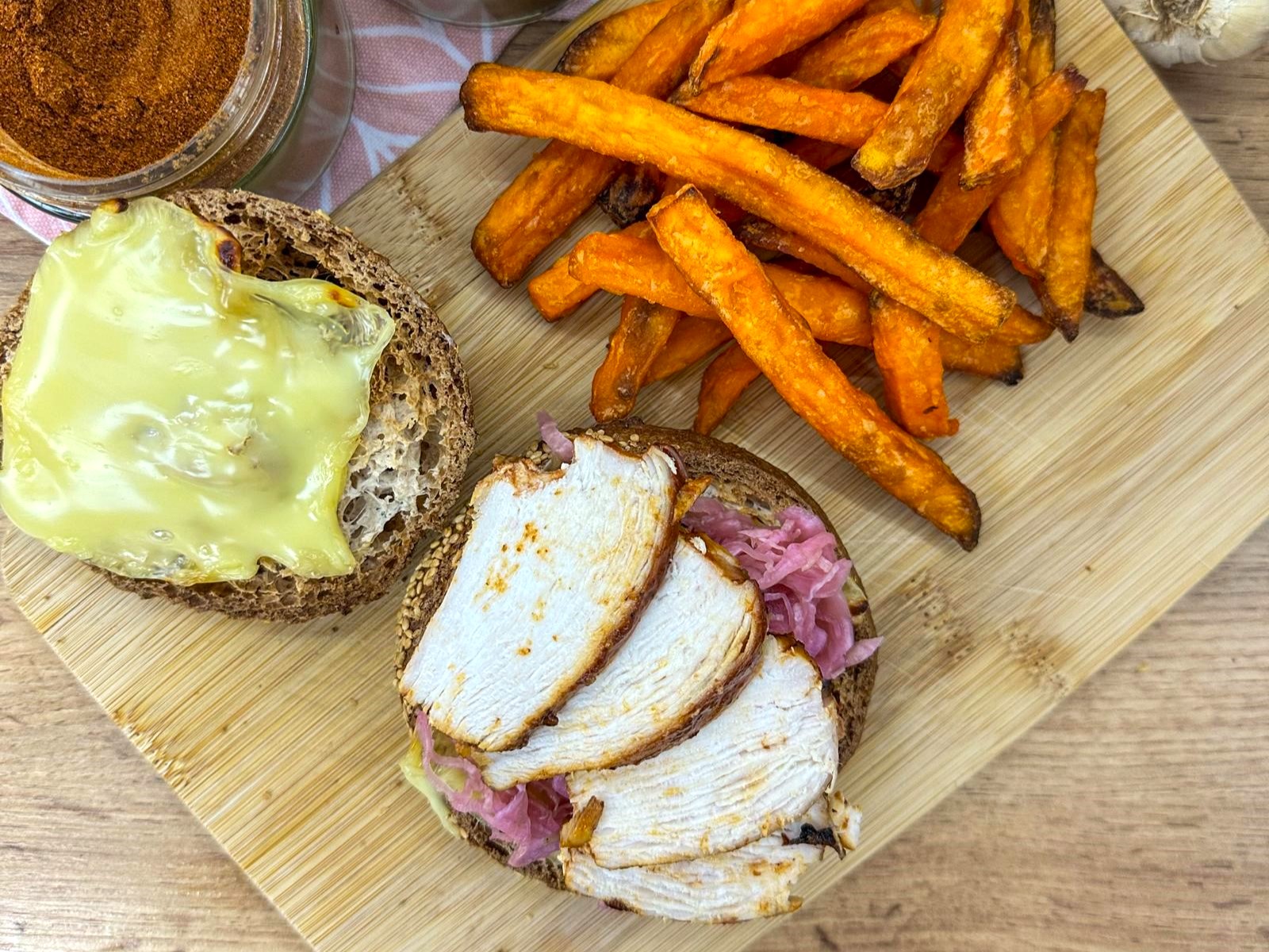 BBQ csirke recept Air fryerben